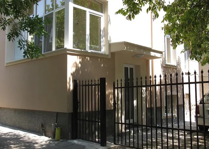 Проживание в семье De Luxe Burgas, Center